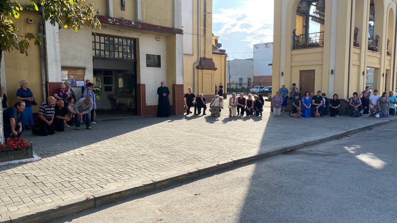 Коломияни зустріли загиблого захисника Олександра Негрича 3