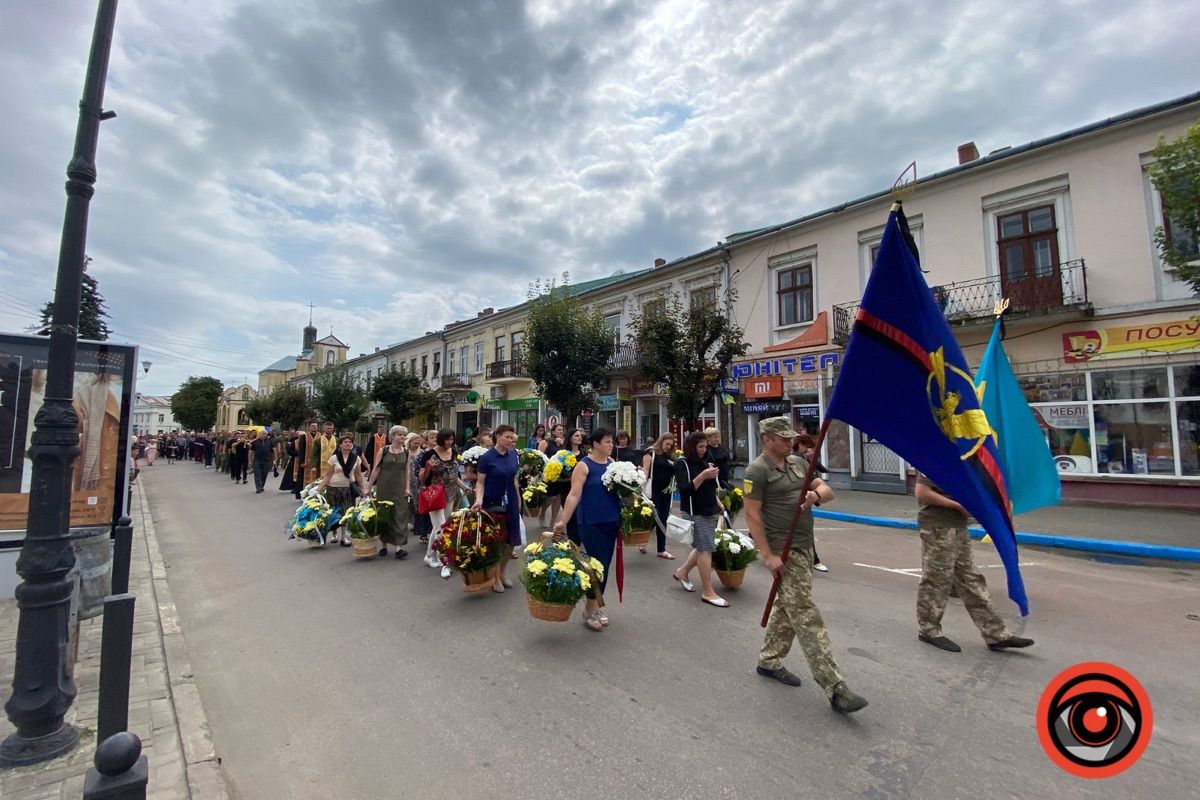 Коломия попрощалася з Героєм Сергієм Ніньовським 1