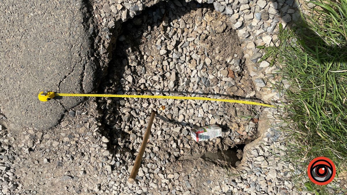 У Коломиї вулиця є, а дороги нема 7