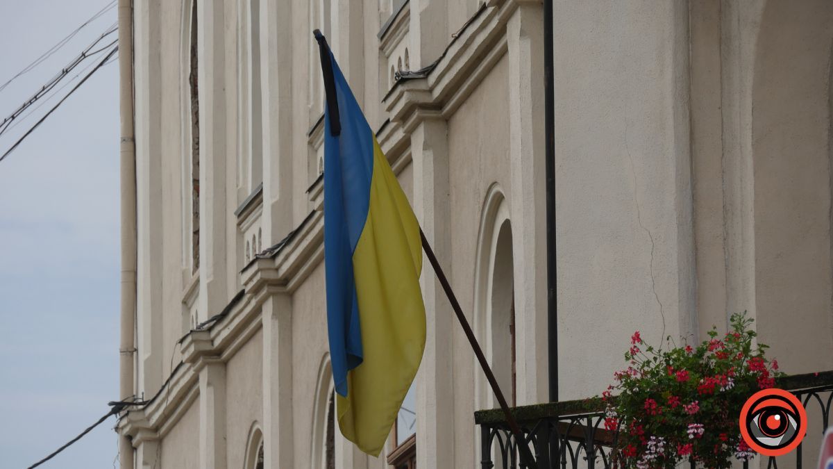 Над Коломиєю майорять синьо-жовті прапори | Підбірка фото