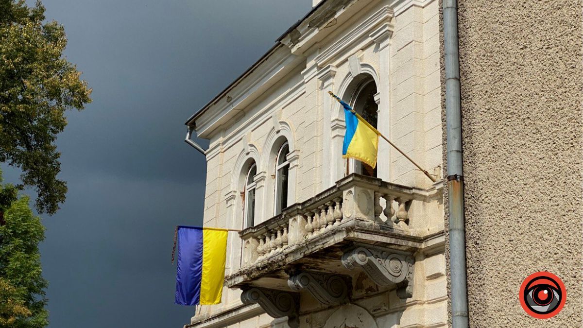 Над Коломиєю майорять синьо-жовті прапори | Підбірка фото 25