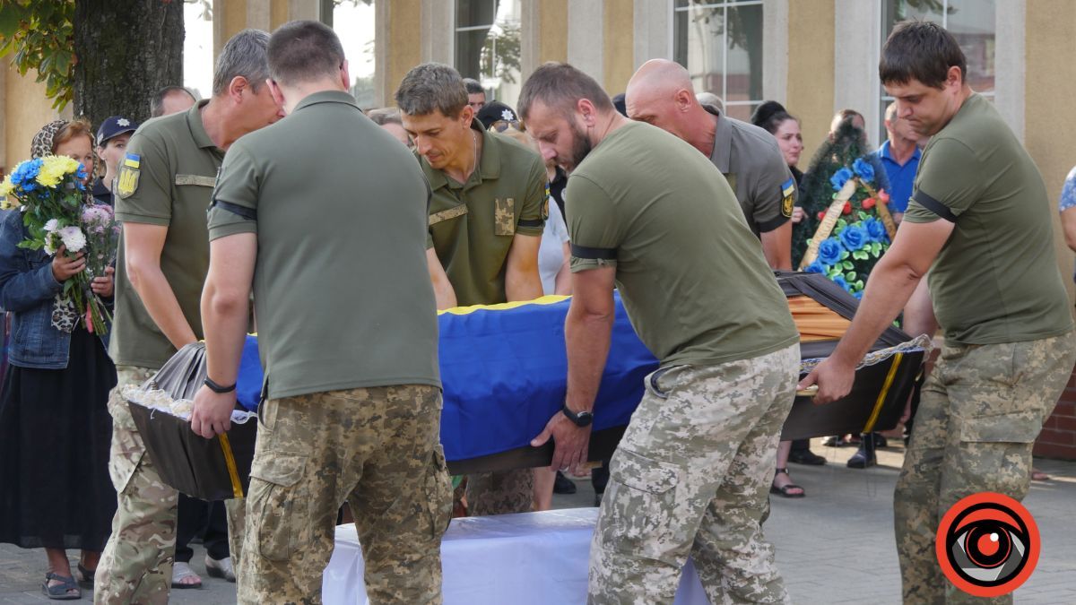 Коломия провела в останню путь Героя Олександра Негрича 5