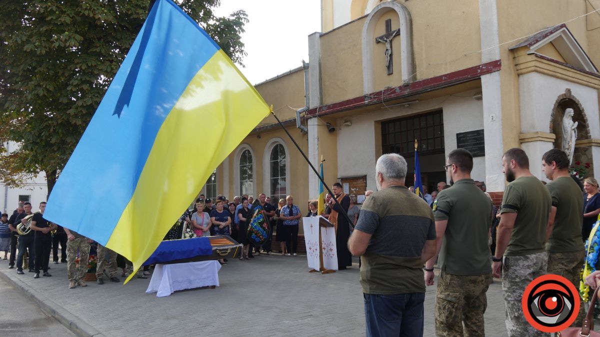 Коломия провела в останню путь Героя Олександра Негрича 2