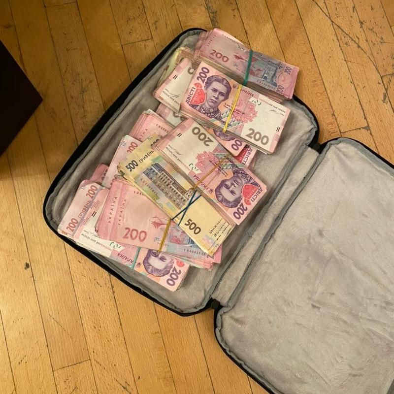 На Прикарпатті судитимуть аферистів, які за 7000 € переправляли за кордон чоловіків 1