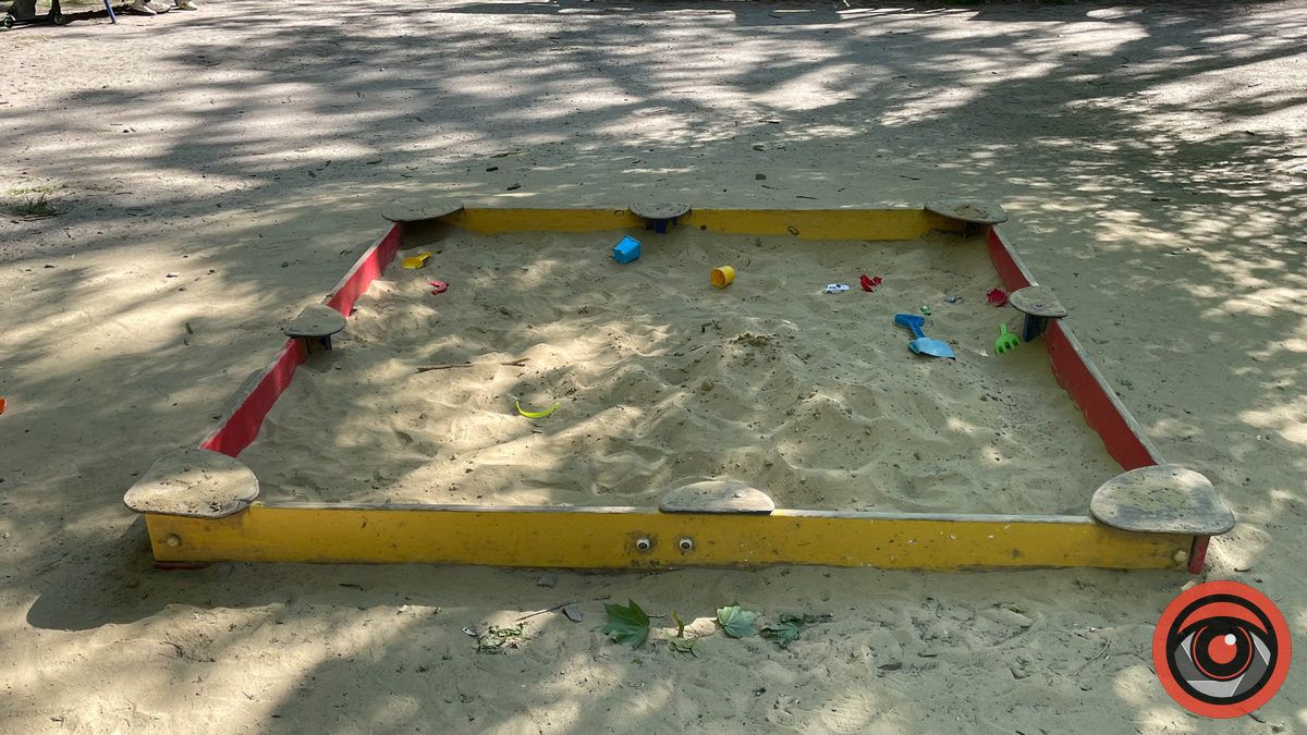 Що бракує коломийським пісочницям 9