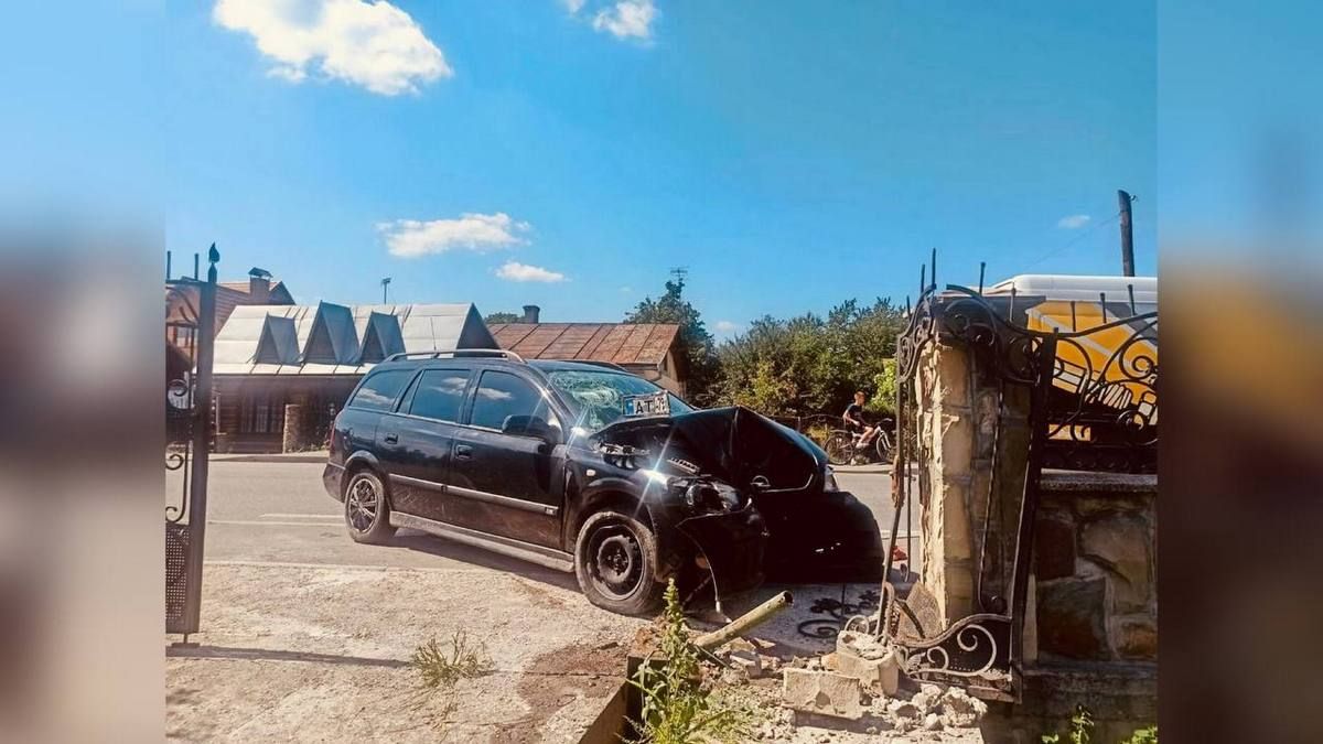 Автомобіль наїхав на 7-річну дівчинку-велосипедистку 1