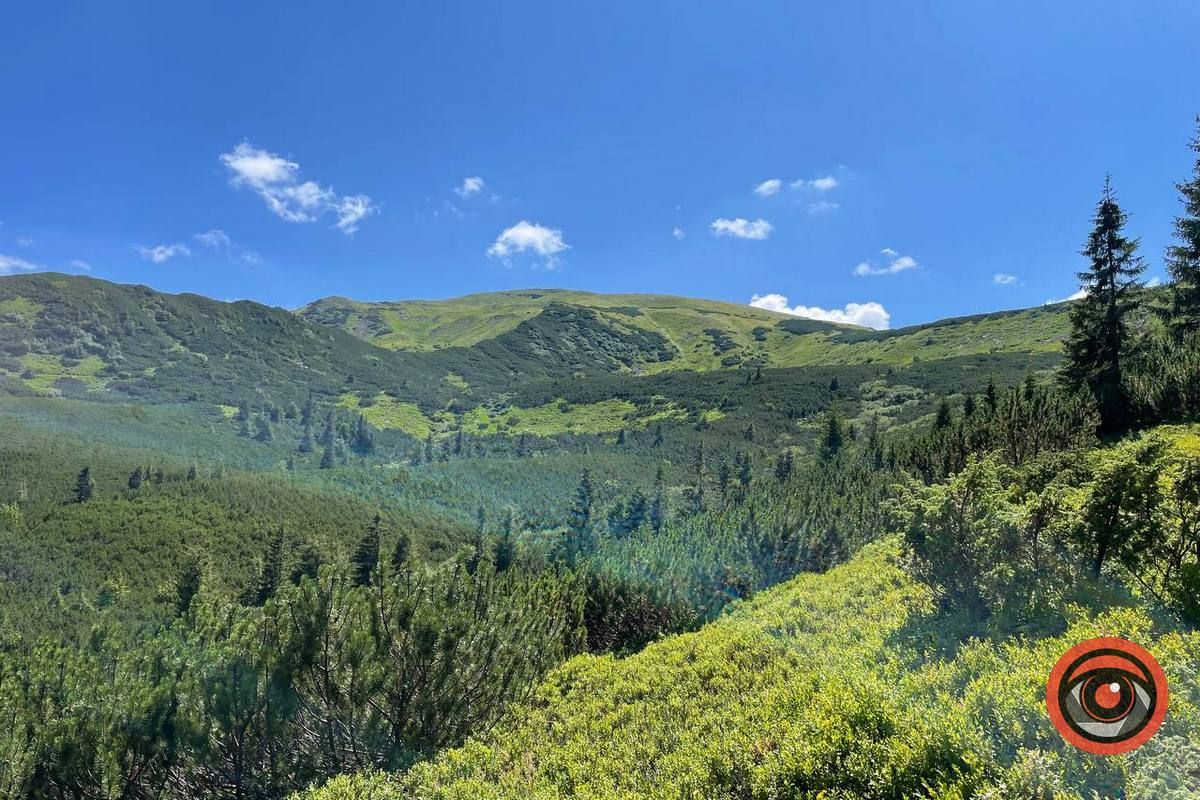Місце сили та величі: озеро Несамовите в Карпатах 1