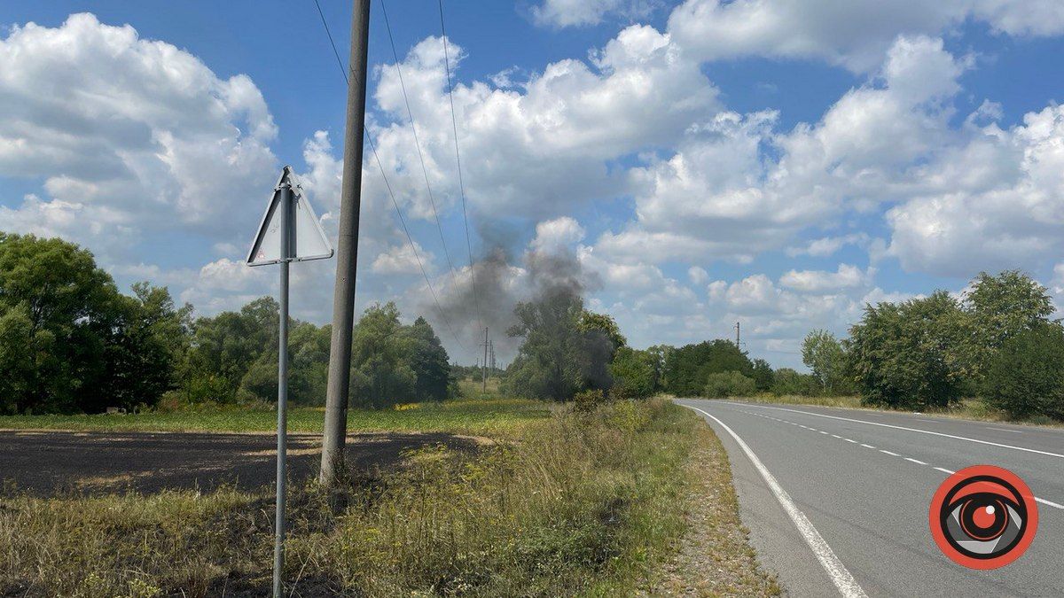 У Коломиї вогнеборці гасили підпали сухої трави 2