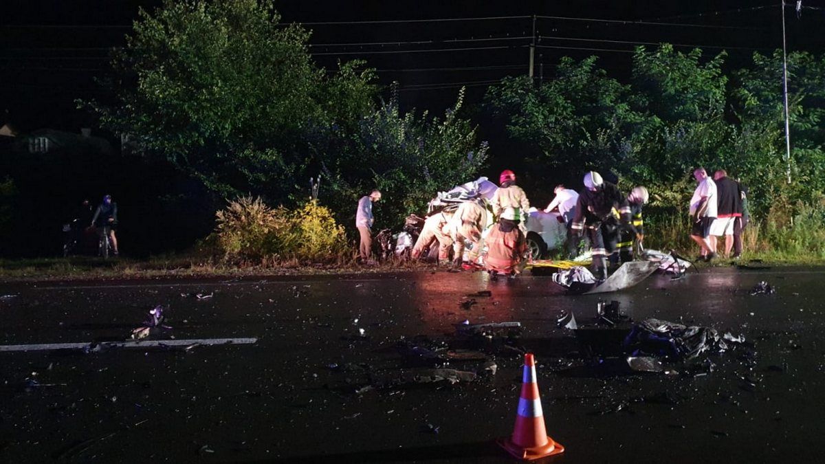 Жахлива ДТП сталася неподалік Снятина - є загиблий 4