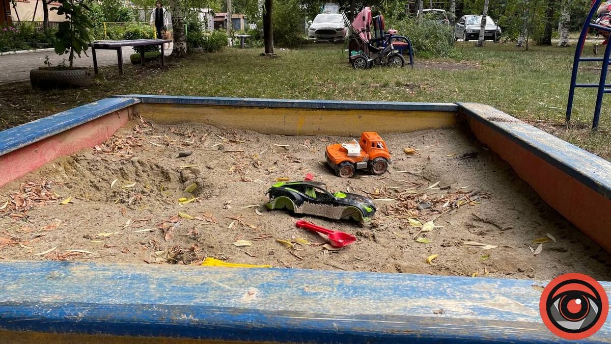 Що бракує коломийським пісочницям 11