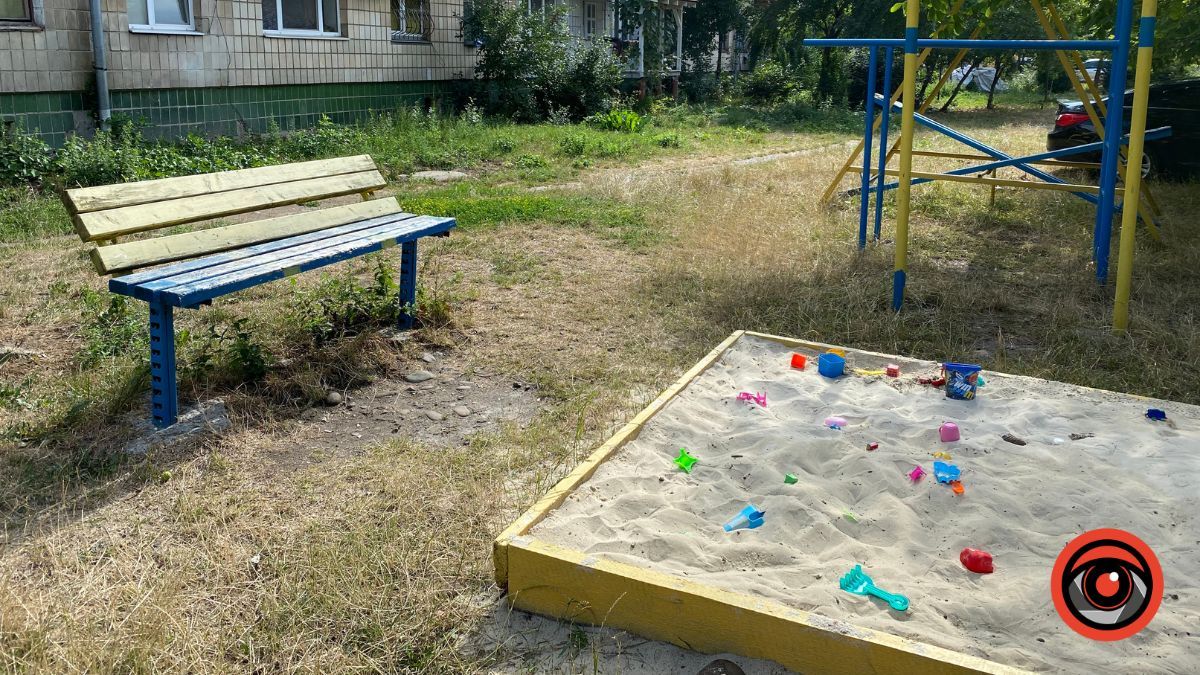Що бракує коломийським пісочницям 8