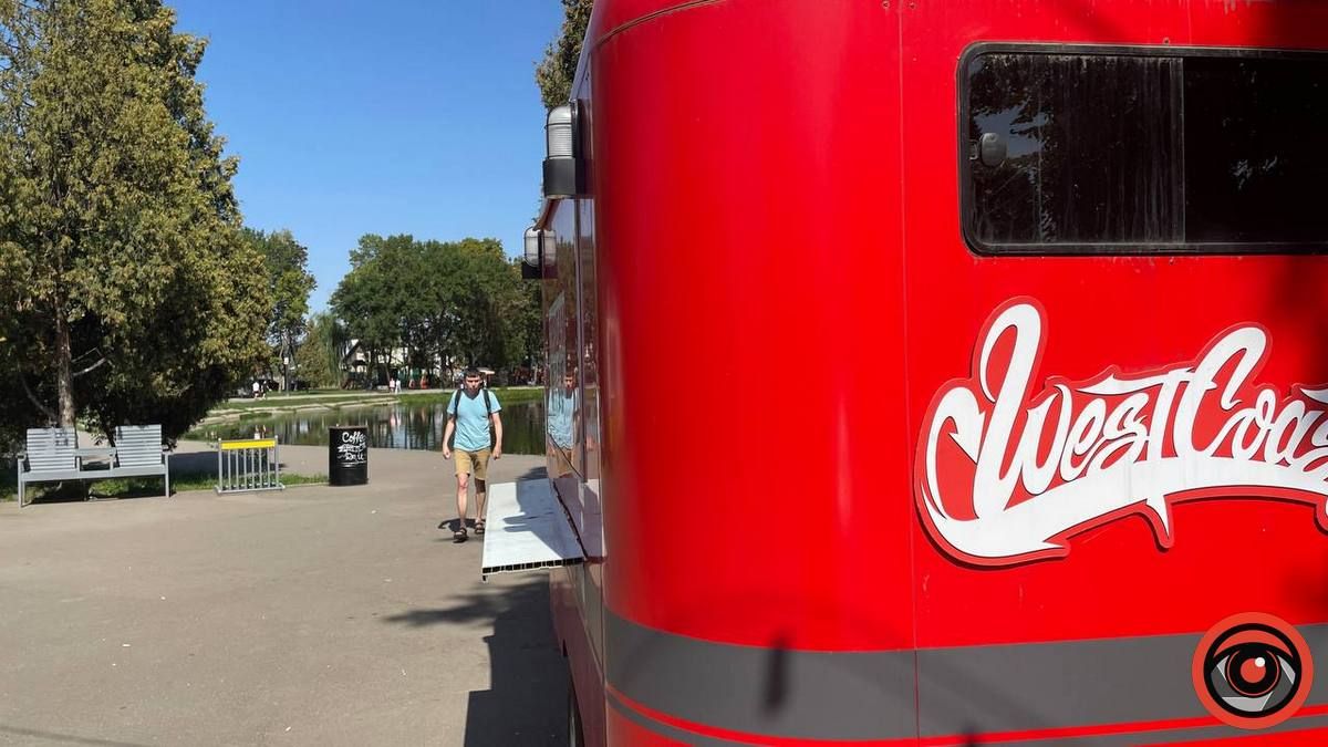 Сідайте, не покалічтеся | Як нині виглядає зона відпочинку на міському озері 15