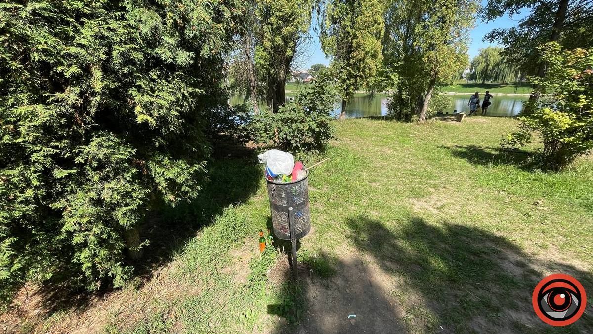 Сідайте, не покалічтеся | Як нині виглядає зона відпочинку на міському озері 6