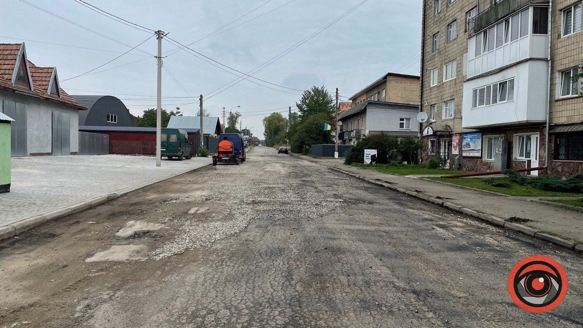 Дорога на вулиці Тютюнника у Коломиї буде як новенька 5