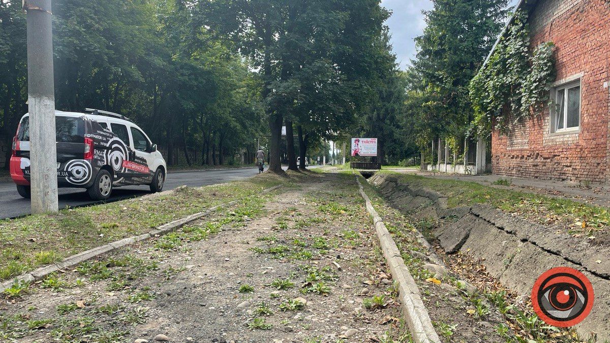 Як виглядає вулиця Симоненка після ремонту дороги? 10