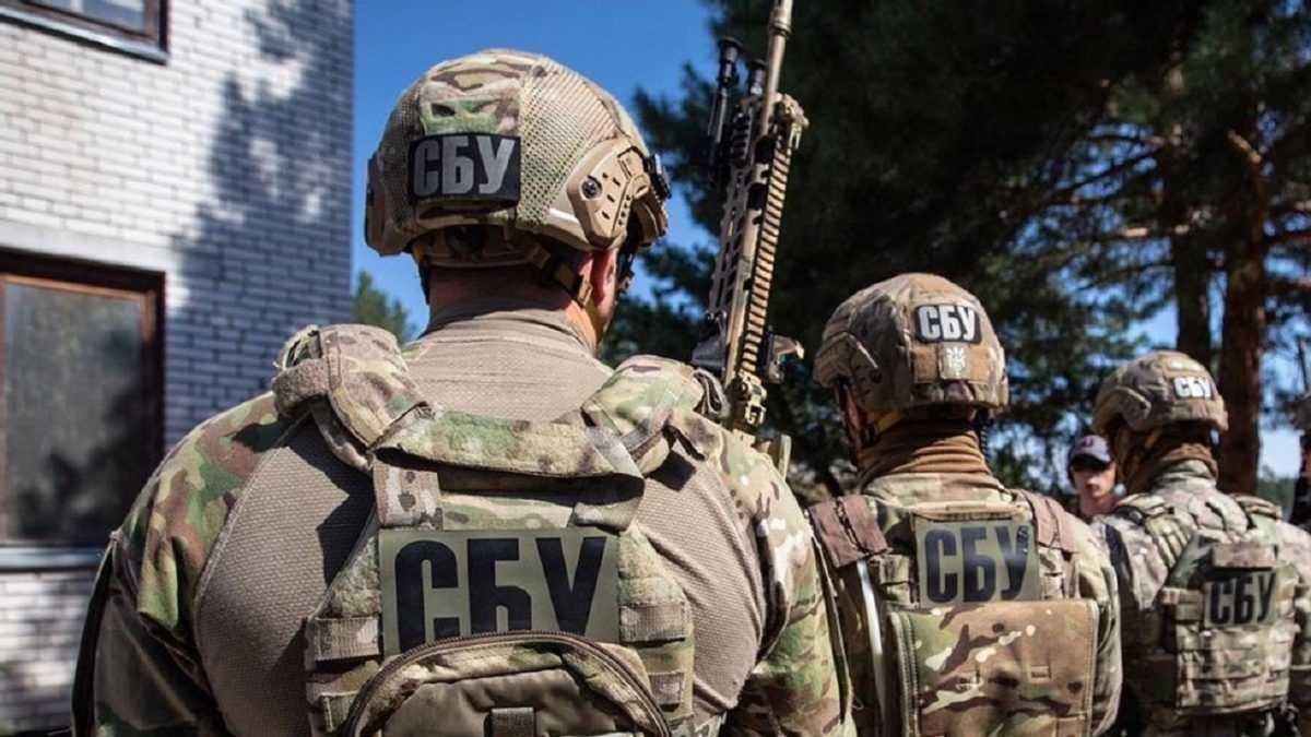 Зливали дані про військові об'єкти, а тепер їх судитимуть