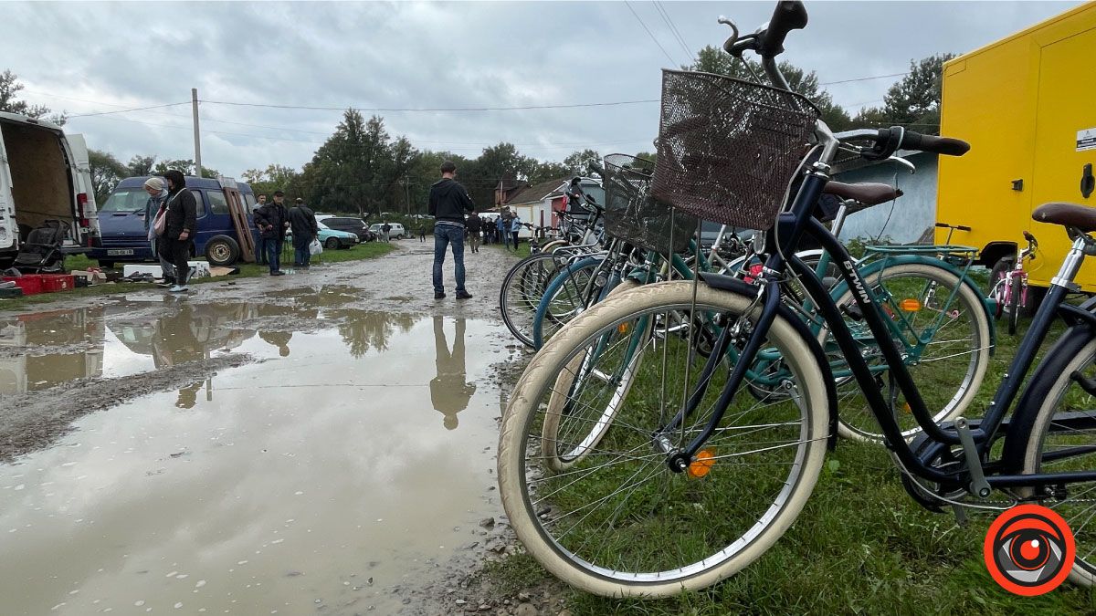 Чим здивує покупців заболотівський базар? Фоторепортаж 11