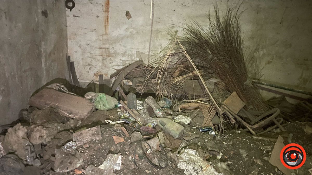 Не нічийне, але занедбане: як виглядають майже 2000 м² укриттів на вул. Січових Стрільців у Коломиї 2