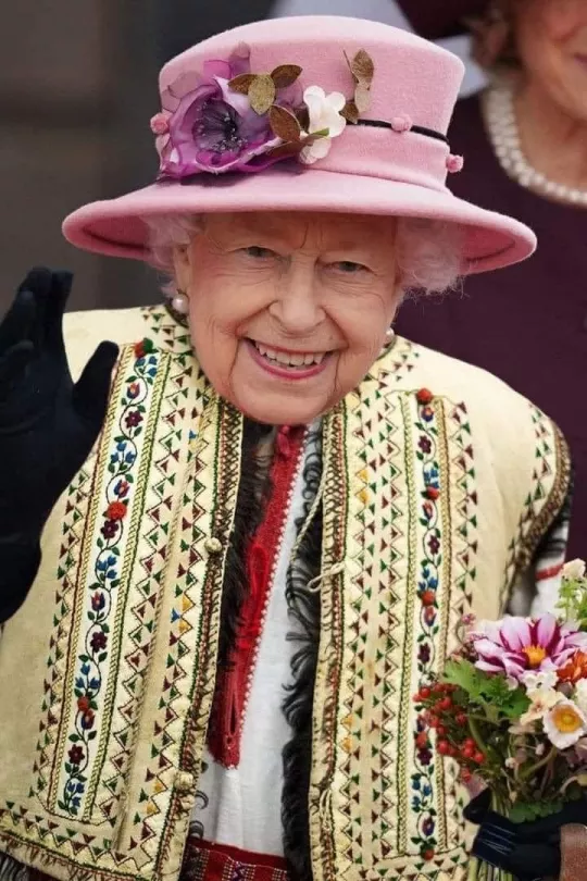 70 років на чолі Британії та навіки у серцях усього світу | історія Єлизавети ІІ 2