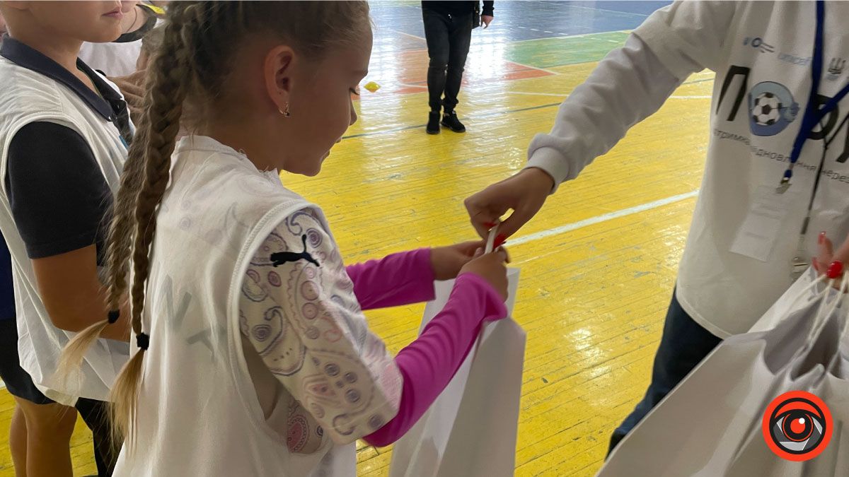 У Коломиї відбувся відкритий урок з футболу 16