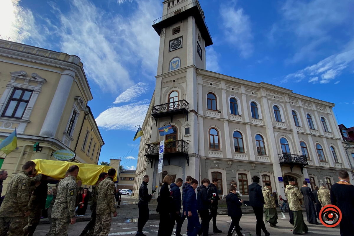 Коломия провела в останню дорогу Любомира Бордуна 13