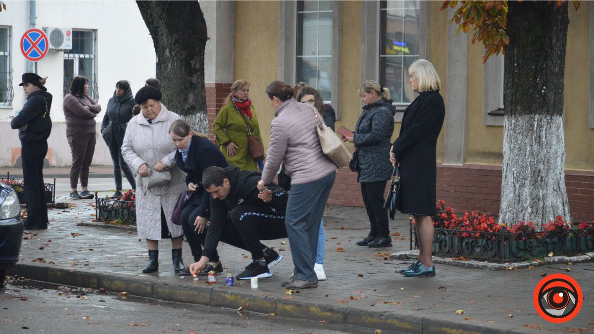 Сотні коломиян зустріли тіло загиблого Любомира Бордуна 13