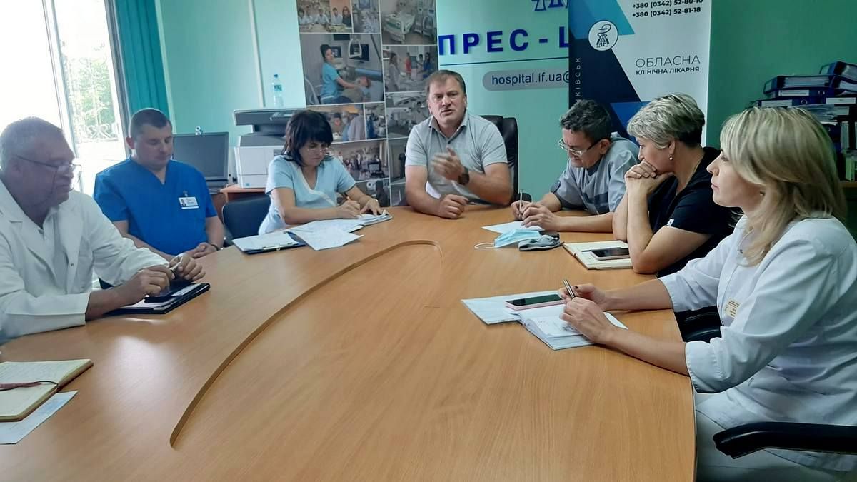 У Франківських лікарнях оперуватимуть американські хірурги 1