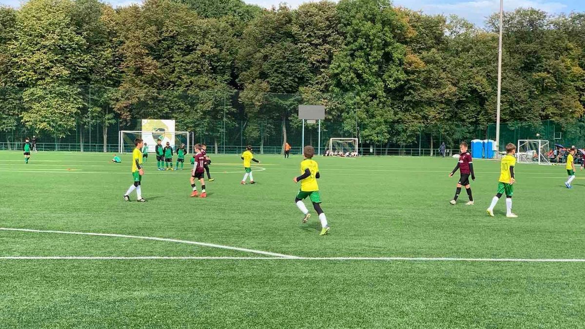 Вихованці КДЮСШ перемогли у першому матчі дитячо-юнацької футбольної ліги 1