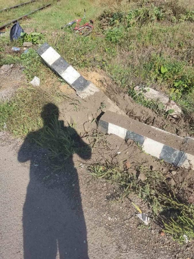 У Чернятині на залізничному переїзді сталася пригода 3