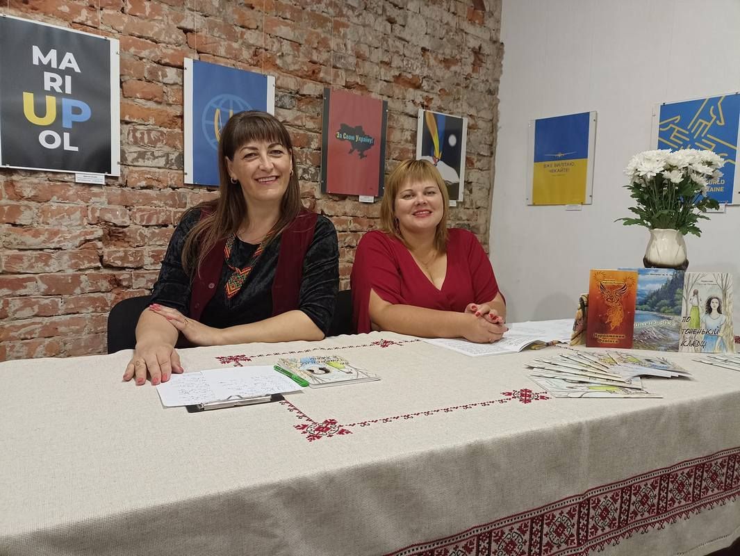 Письменниця з Коломиї презентувала свою творчість 1