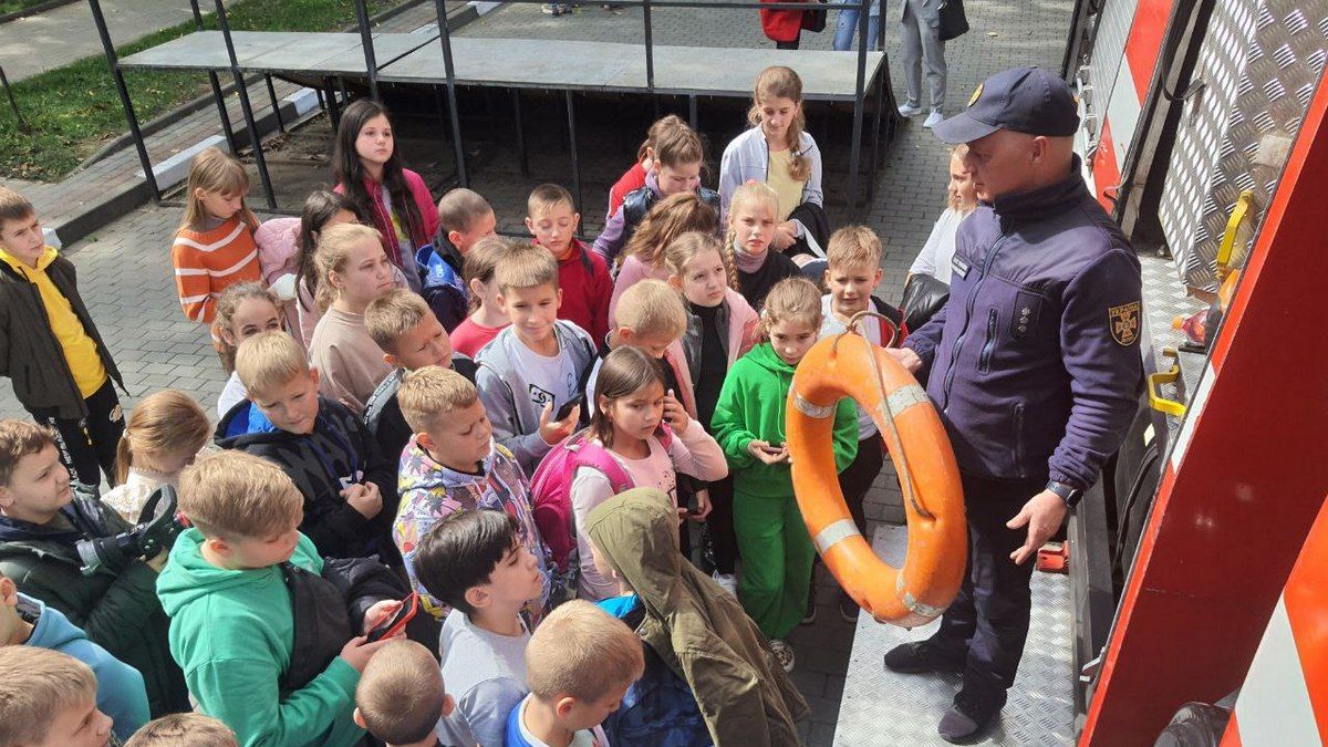 Екскурс у роботу рятувальників для учнів Снятинського ліцею 2