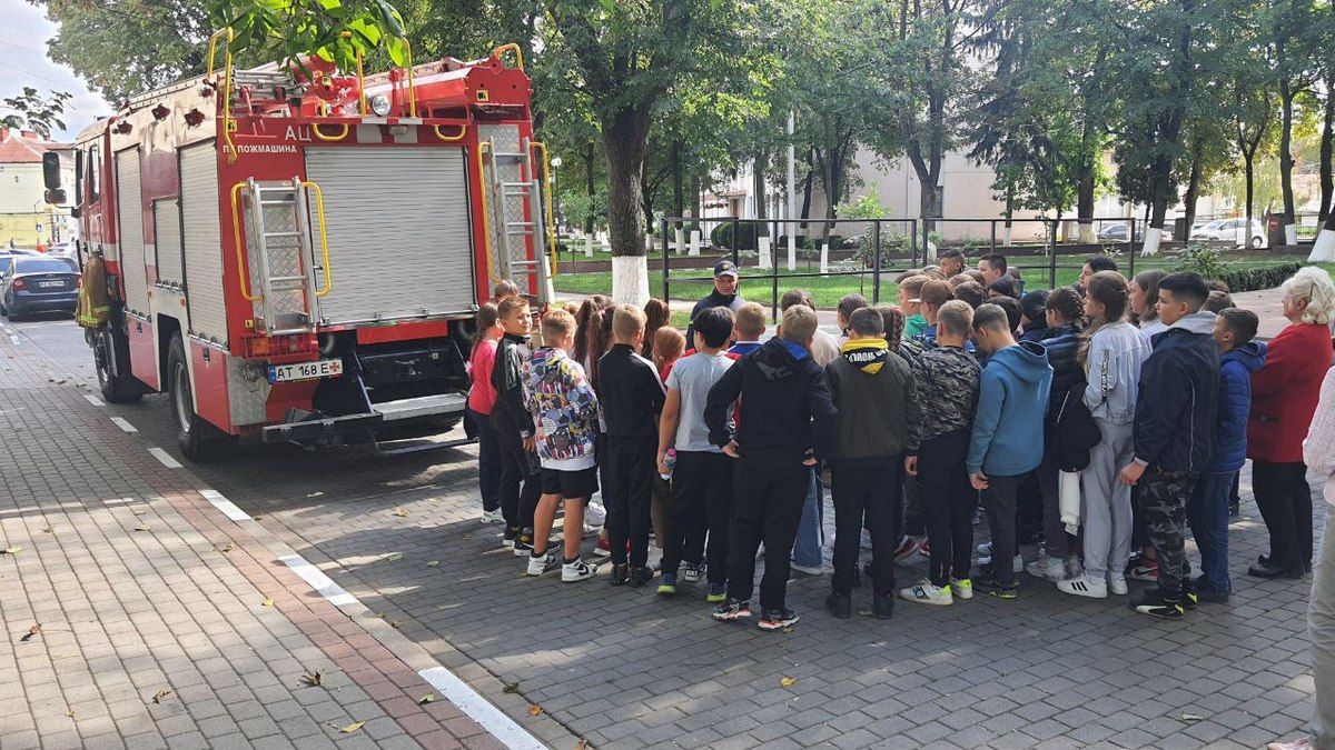 Екскурс у роботу рятувальників для учнів Снятинського ліцею 1