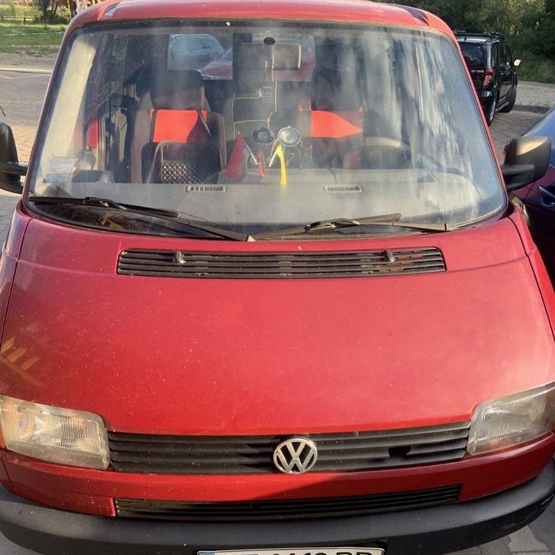 Коломийська компанія "Квант-2" передала два автомобіля для військових Прикарпаття 2