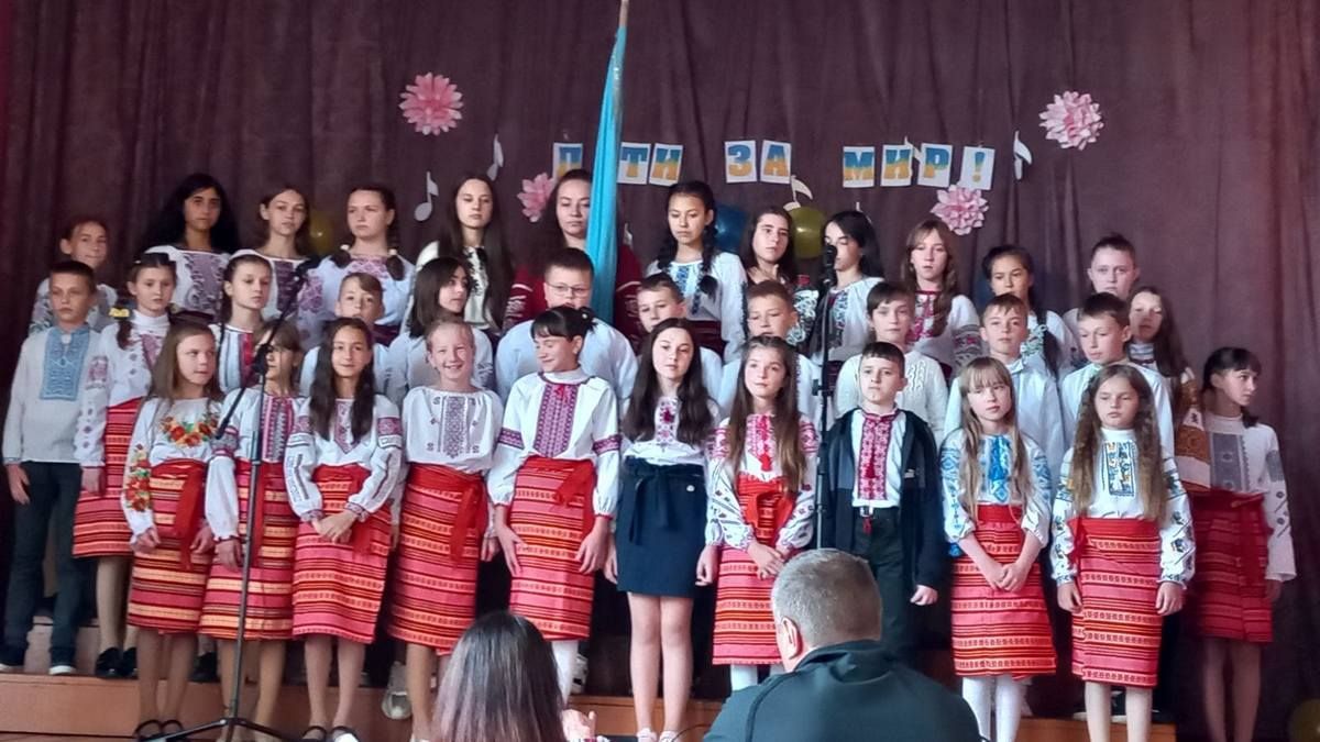 У Черемхові під час благодійного ярмарку зібрали понад 11 тисяч для ЗСУ 2