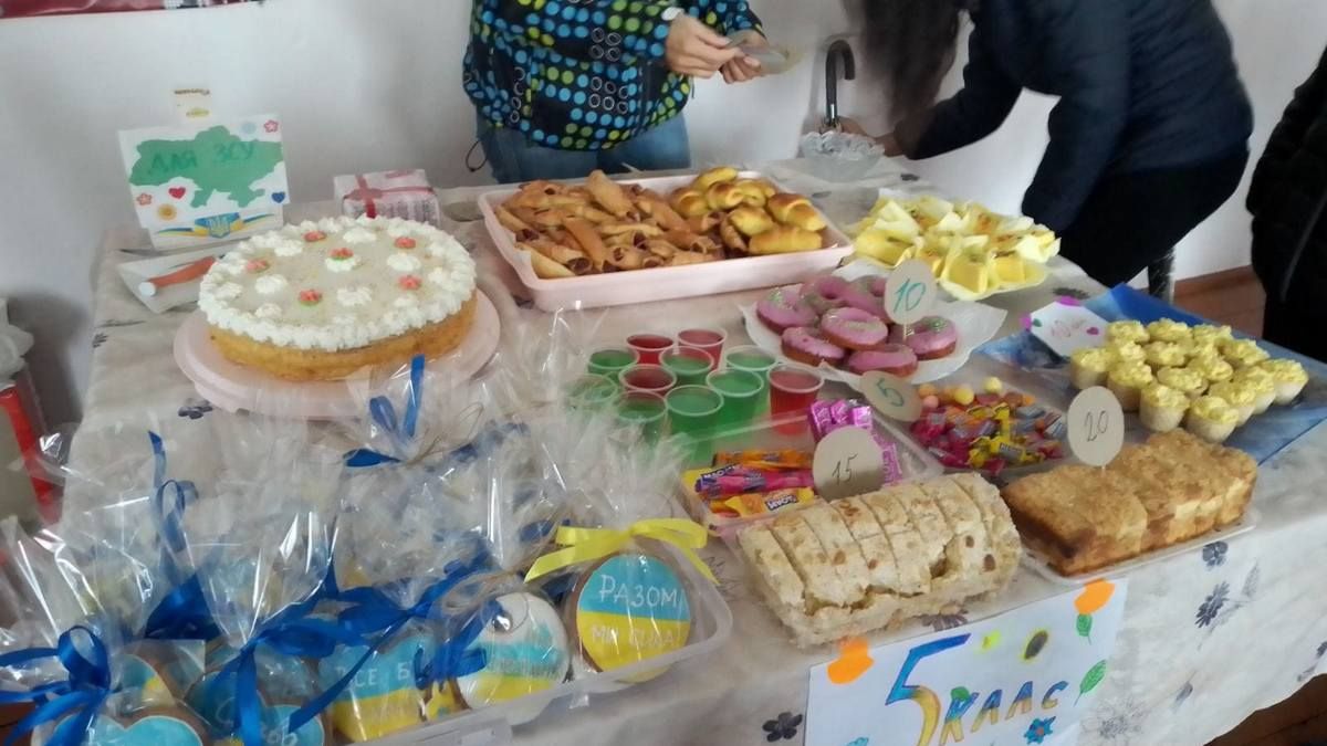 У Черемхові під час благодійного ярмарку зібрали понад 11 тисяч для ЗСУ 5