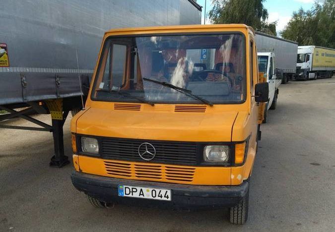 У Підгайчиківській ТГ придбали автівку на передову 1