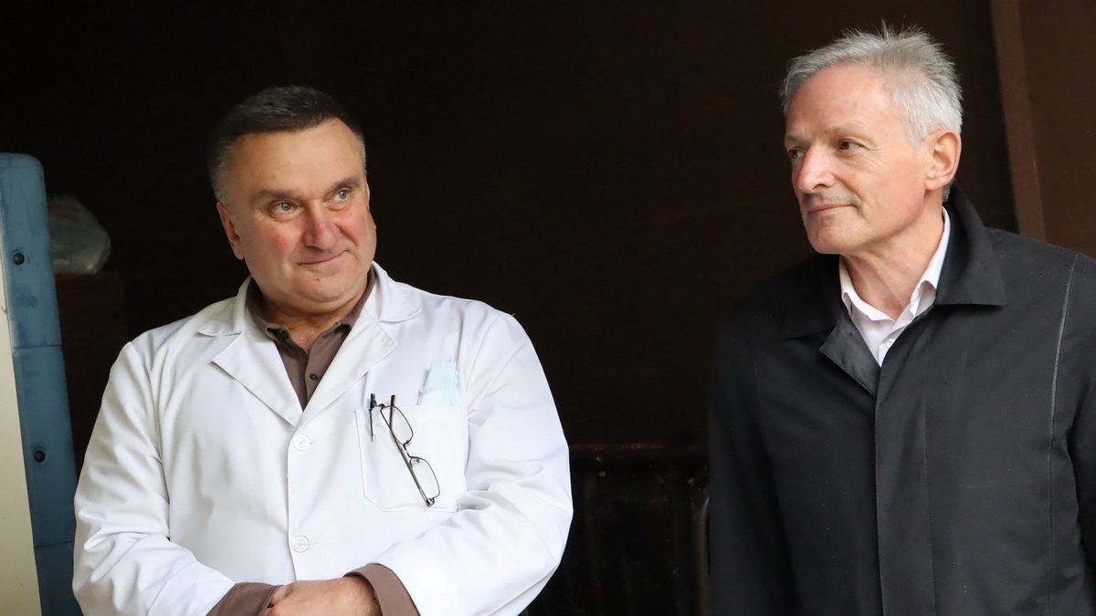 Коломийська інфекційна лікарня отримала потужний генератор 5