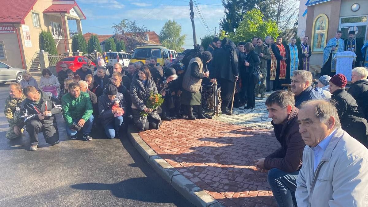 Городенківська громада зустріла загиблого Героя Віталія Палюха 1