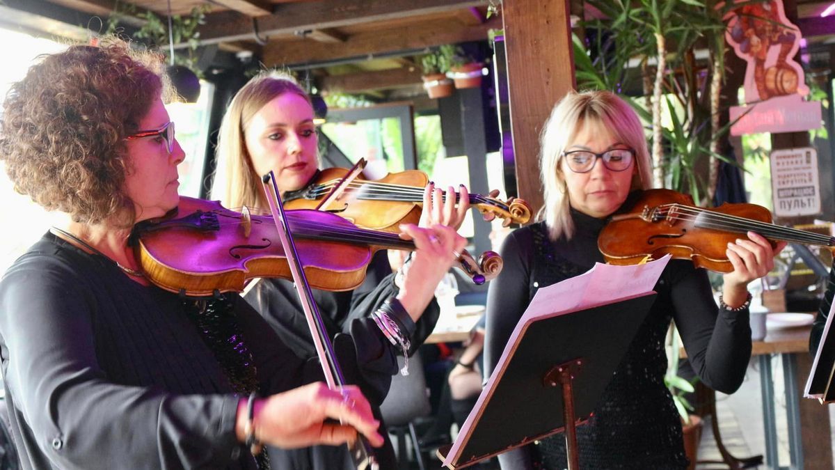 156 мешканців Коломиї похилого віку отримали подарунки 2