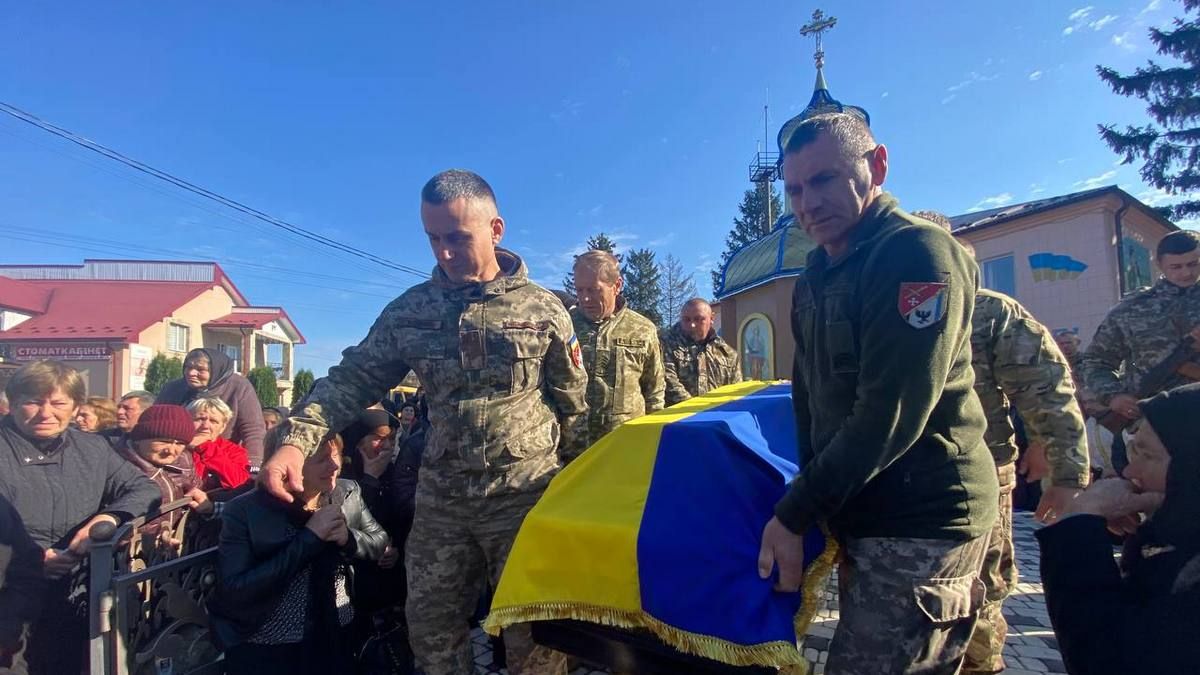 Городенківська громада зустріла загиблого Героя Віталія Палюха 6