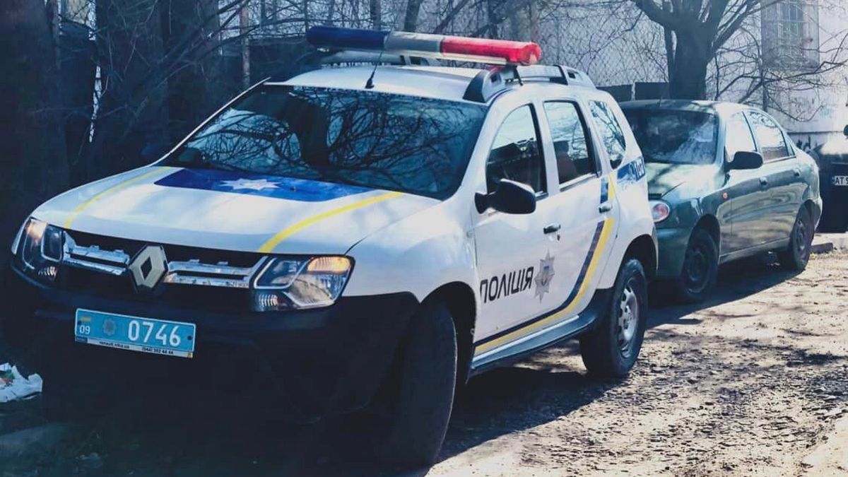 На Надвірнянщині чоловік зберігав удома зброю та боєприпаси 2