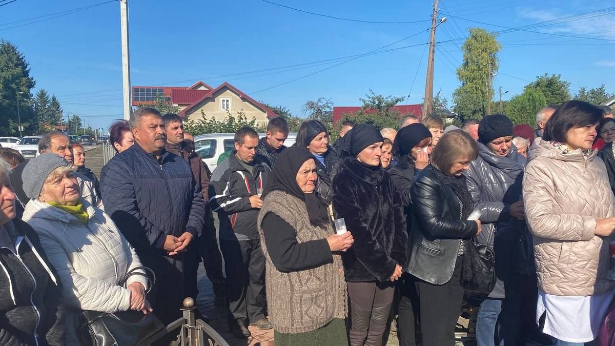 Городенківська громада зустріла загиблого Героя Віталія Палюха 9