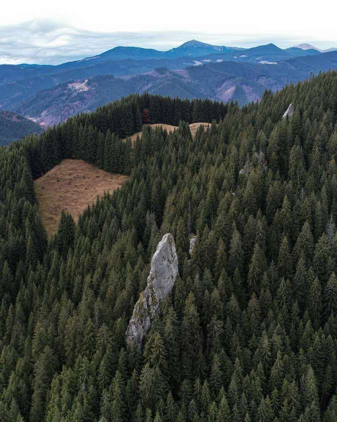Краса поруч - Угорські скелі на Верховинщині 3