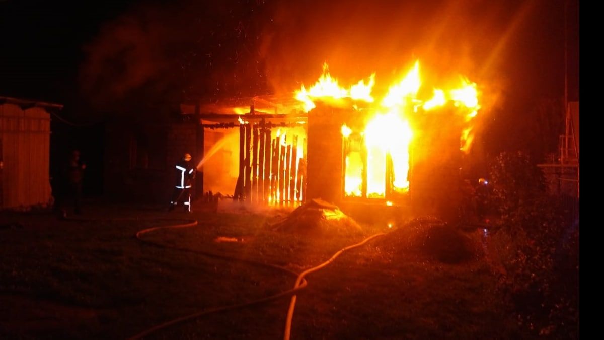 У Косові сталася пожежа - чоловік отримав опіки