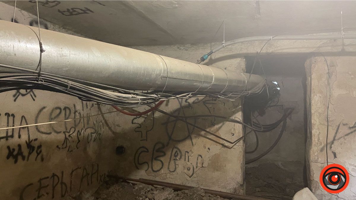 Не нічийне, але занедбане: як виглядають майже 2000 м² укриттів на вул. Січових Стрільців у Коломиї 6