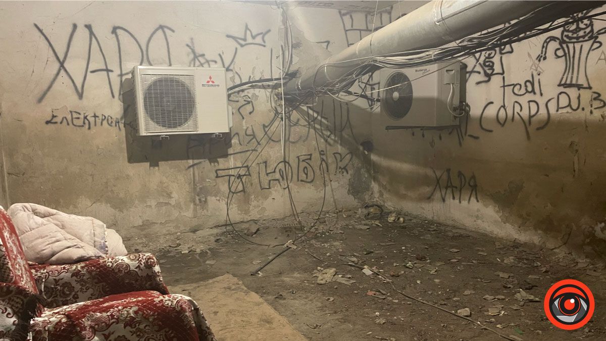 Не нічийне, але занедбане: як виглядають майже 2000 м² укриттів на вул. Січових Стрільців у Коломиї 5