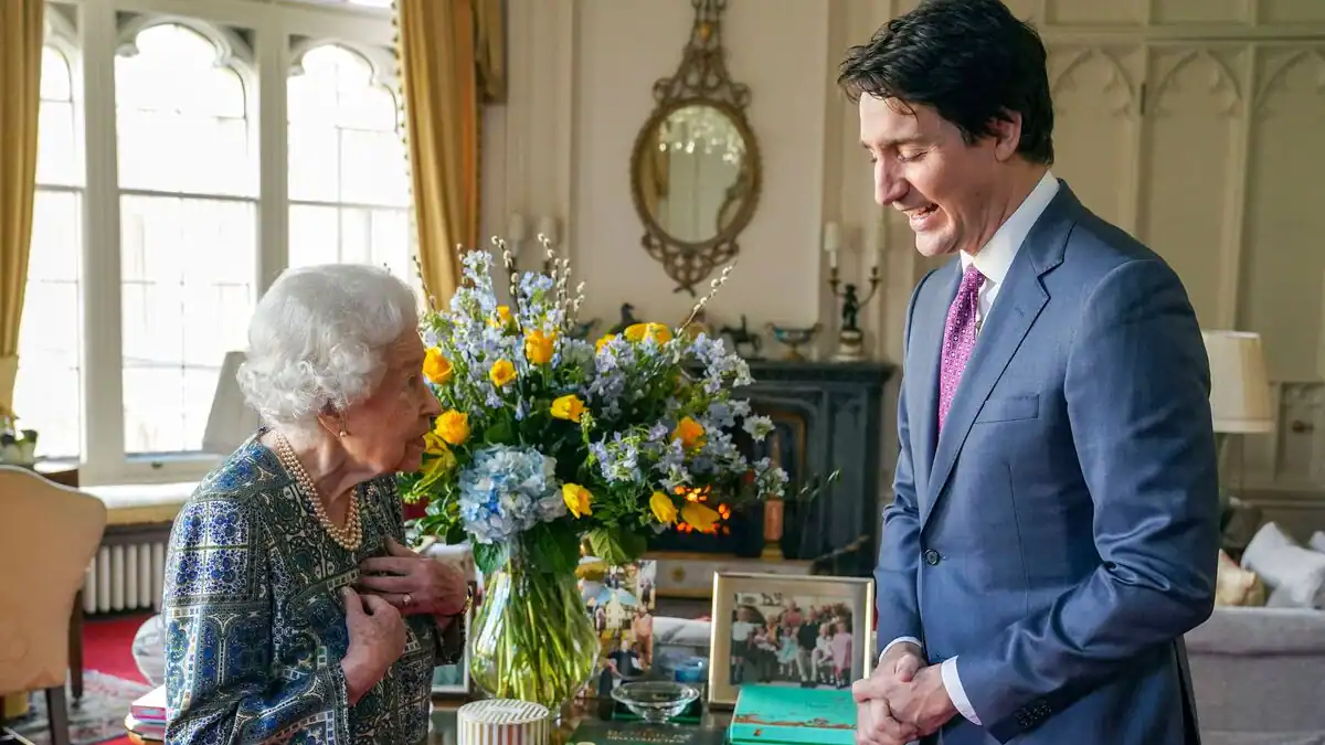 70 років на чолі Британії та навіки у серцях усього світу | історія Єлизавети ІІ 1