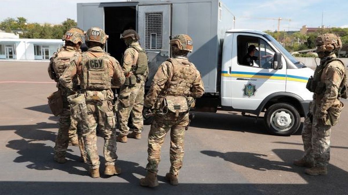 Прикарпатські слідчі викрили російську інформаторку