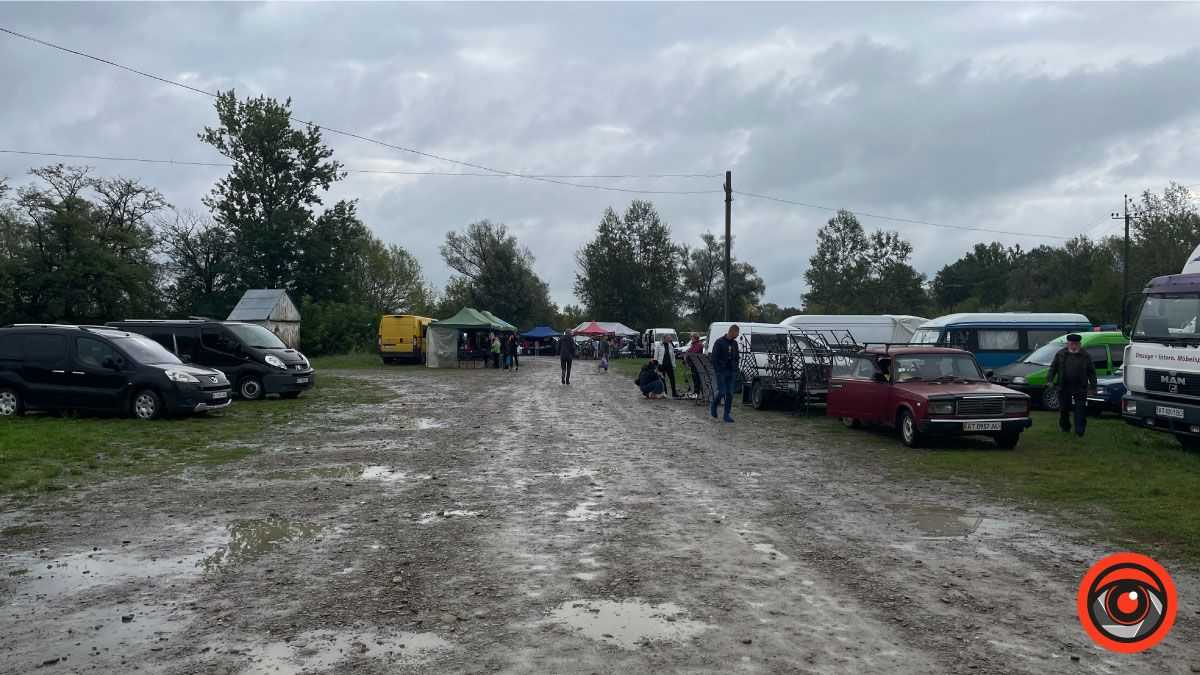 Чим здивує покупців заболотівський базар? Фоторепортаж 12