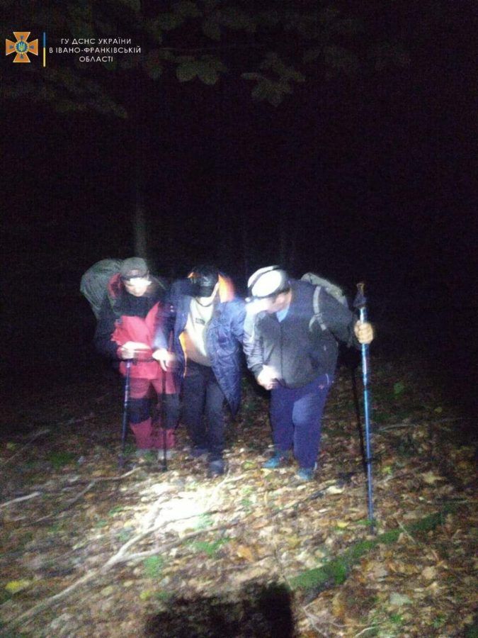 У Татарові рятувальники допомагали туристу 1